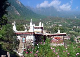 Jiaju Tibetan Village Danba